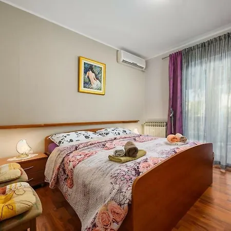 Holiday home In With Swimming Pool Porec