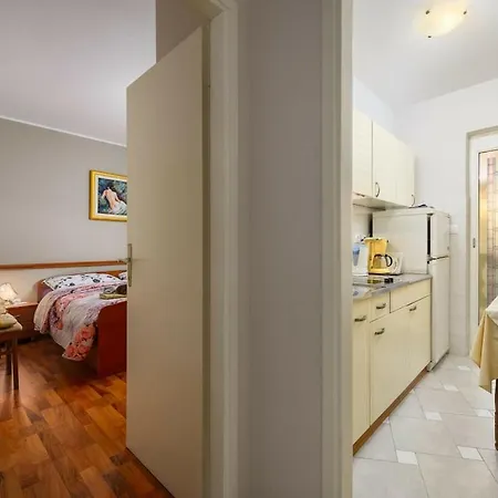 In With Swimming Pool Σπίτι διακοπών *